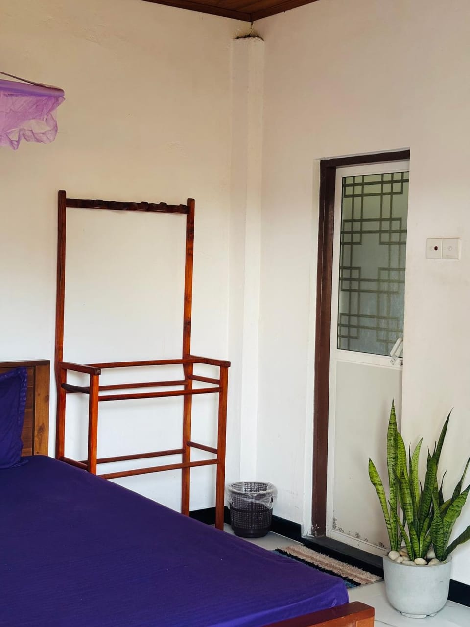 Tropical Point Inn Inn in Southern Province