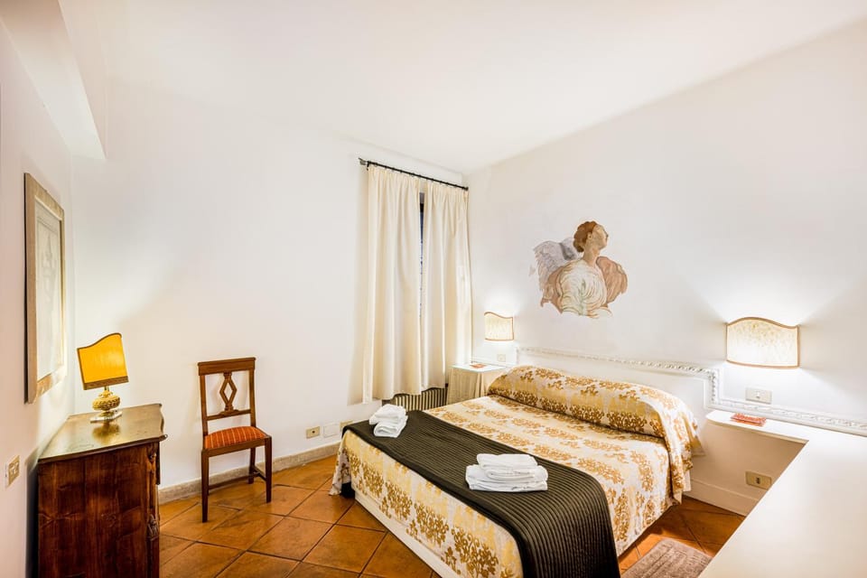 Palazzo Donarelli Apartment in Rome