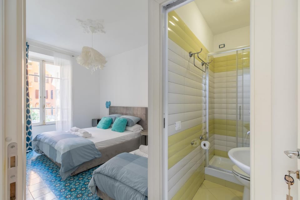 Shower, Toilet, Bedroom
