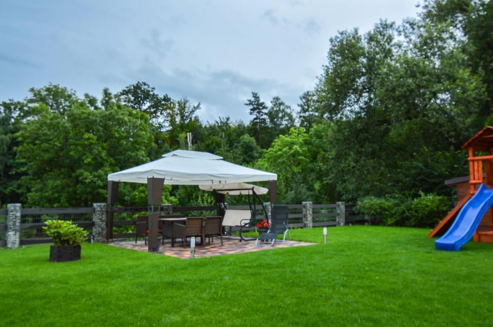 Children play ground, Garden