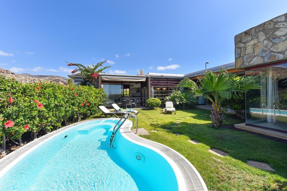 Garden, Swimming pool
