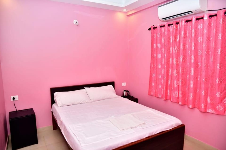 INDRAYANI GUEST HOUSE Country House in Calangute