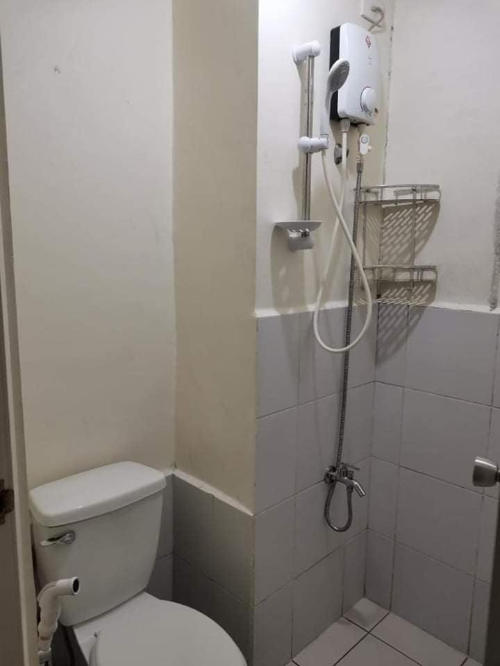 Mack's Awesome Place 11 with Netflix and FastUnliwifi Apartment hotel in Mandaluyong