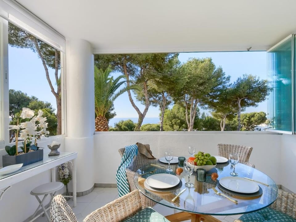 View (from property/room), Balcony/Terrace
