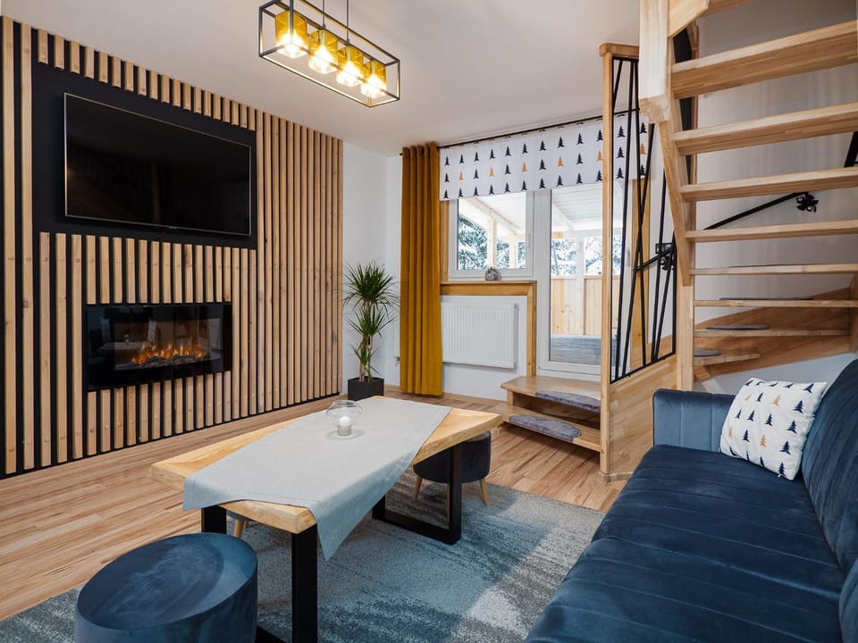 Sauna, Living room