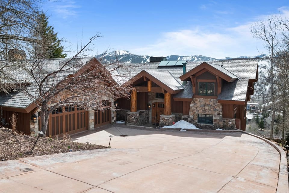 Timber Lodge at the Oaks House in Park City