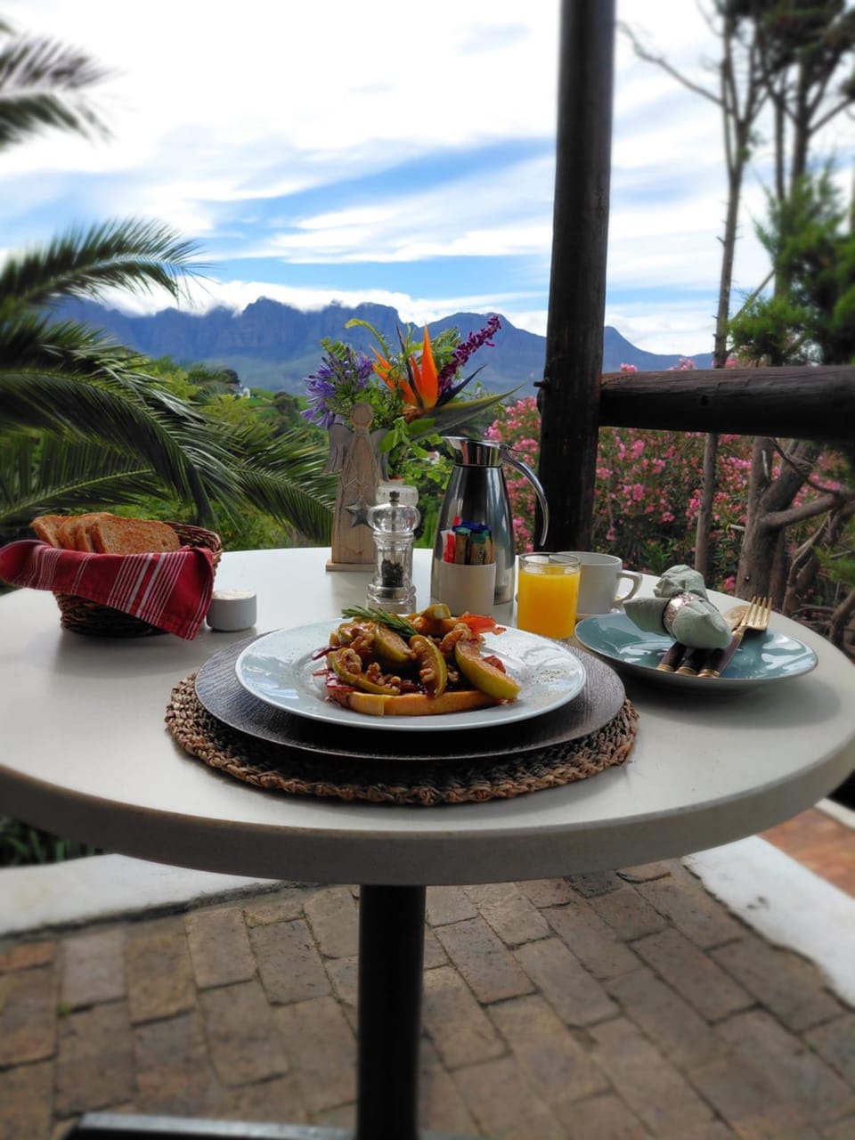 Natural landscape, Food and drinks, Mountain view, Breakfast