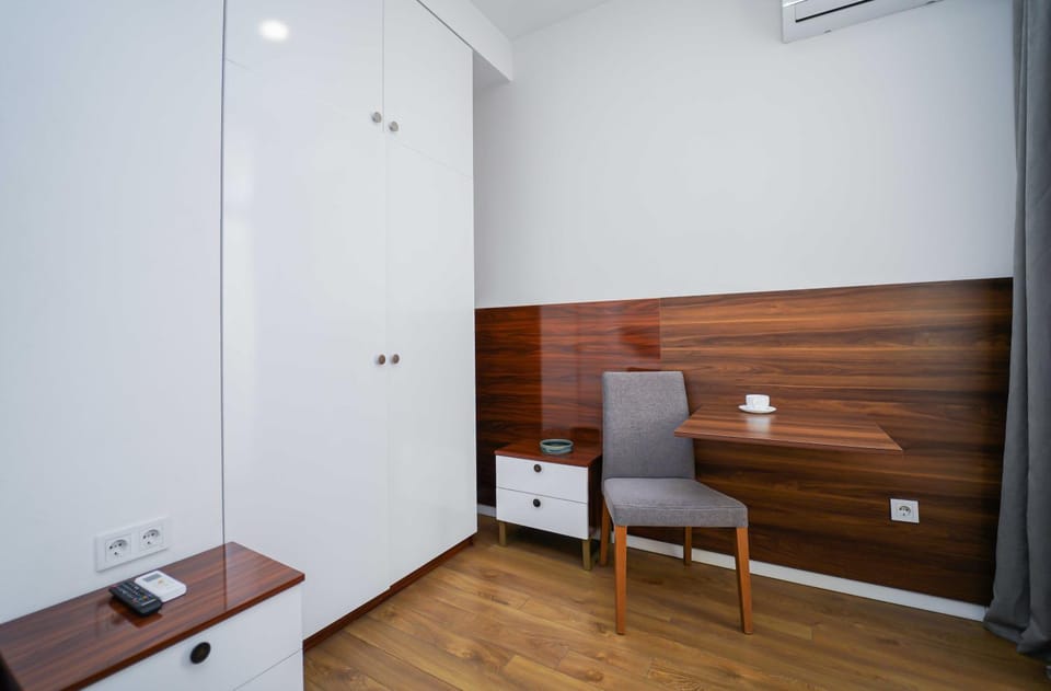 Hotel type room with mini kitchen and balcony on Melikishvili, city center Apartment in Tbilisi, Georgia