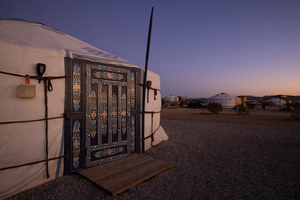 Family Style Star gazing Yurt Luxury tent in Twentynine Palms