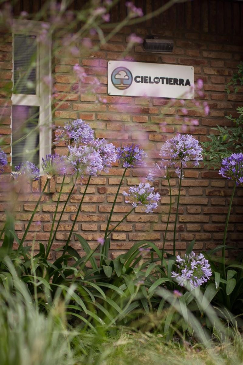Cielo de Tierra House in Buenos Aires Province