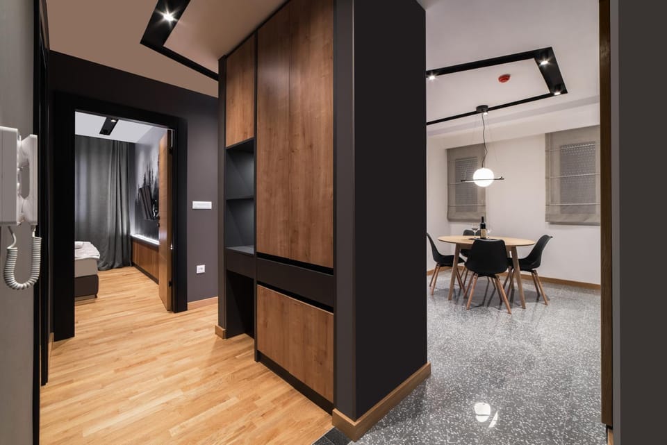 Dining area, Bedroom