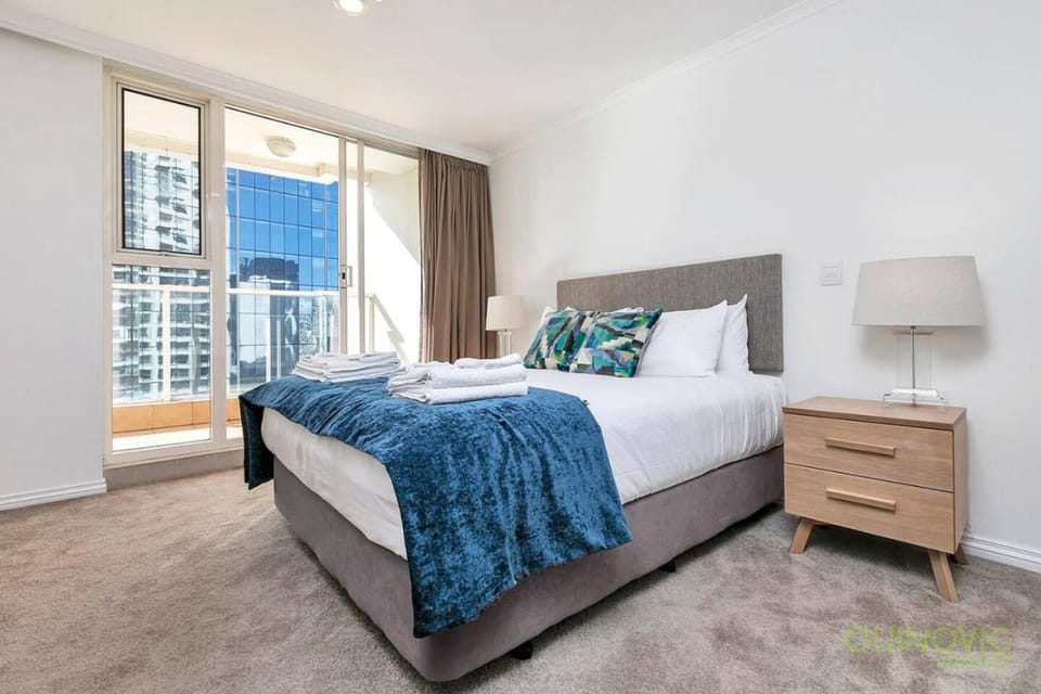 QV Stays Heart of City with Stunning Views Apartment in Auckland
