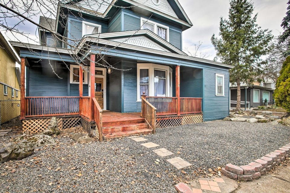 Cozy Eclectic Home about 1 Mi to Downtown Spokane Apartment in Spokane