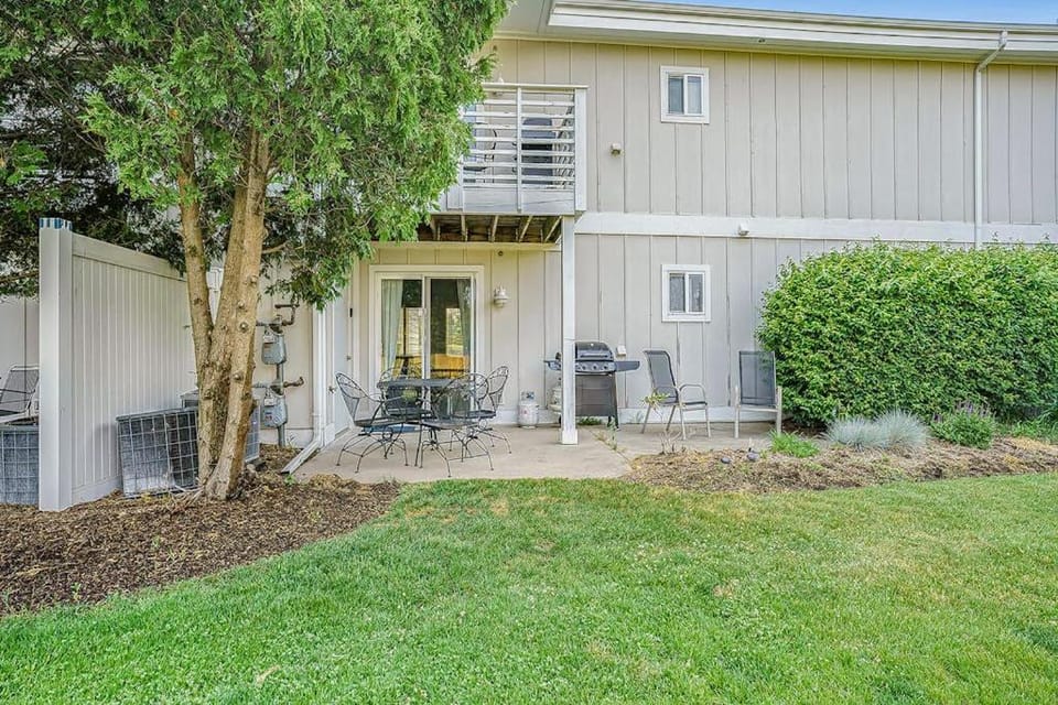 Bluebird Condo House in Douglas