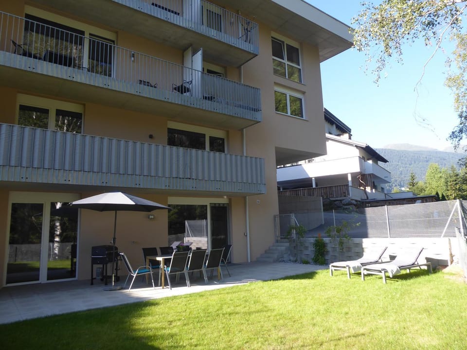 Property building, Garden, View (from property/room), Balcony/Terrace, sunbed