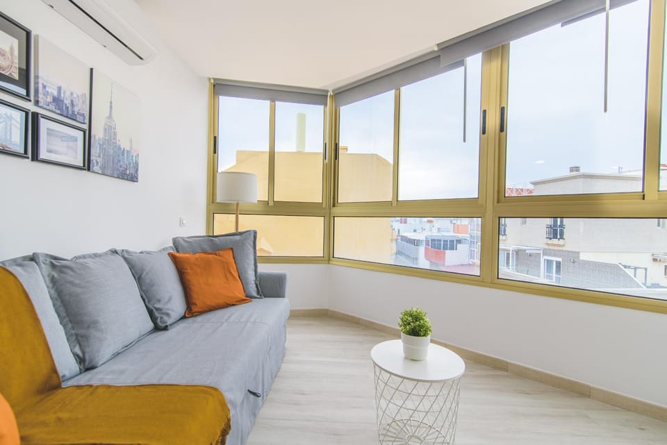 Living room, Seating area, City view