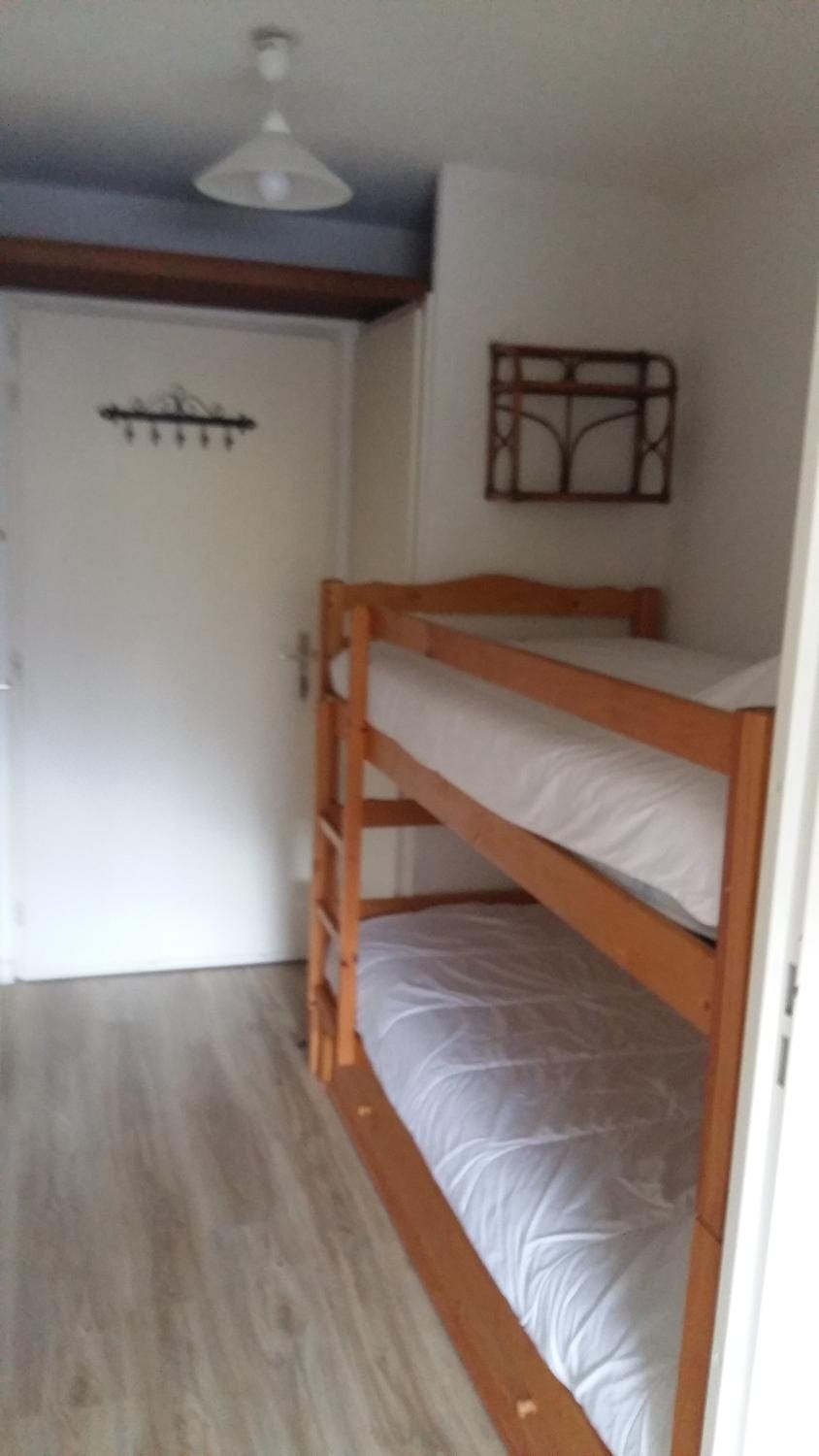 bunk bed