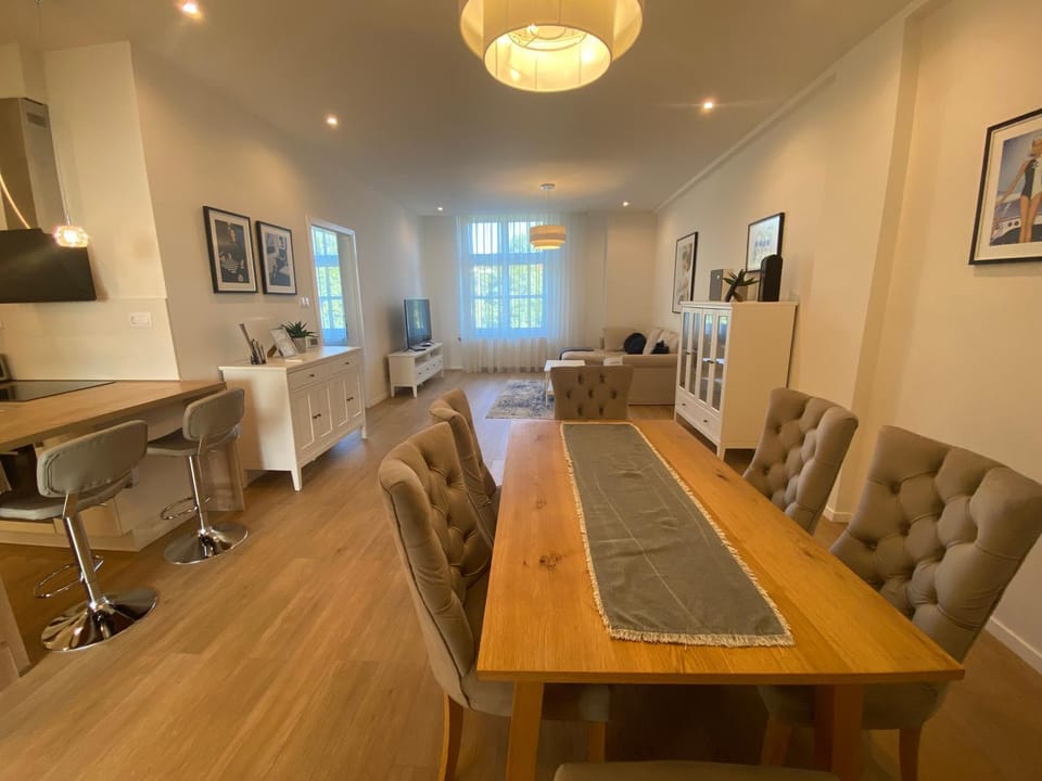 Ultralux magnolia city center Bestern Apartment in Szeged