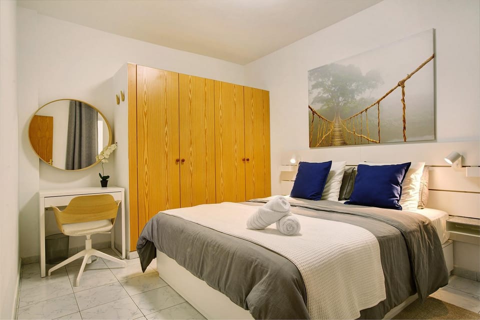 Living room, Bedroom