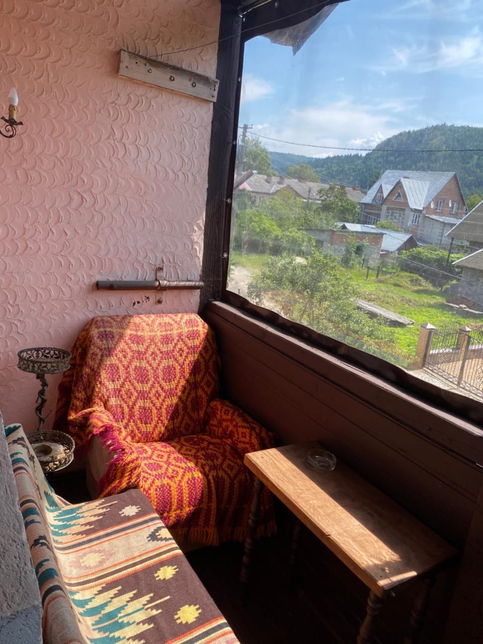 Seating area, Mountain view