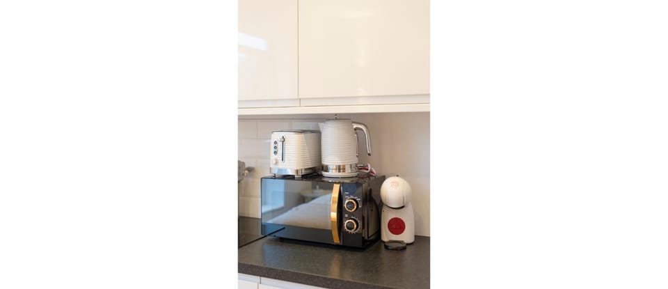 Coffee/tea facilities, Kitchen or kitchenette