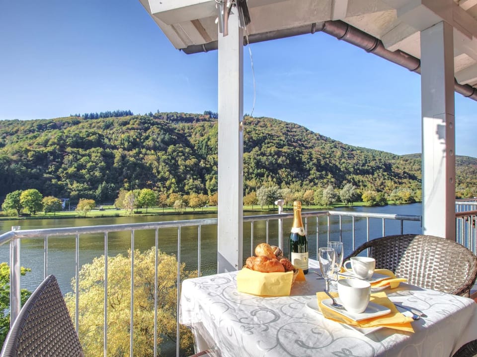 Balcony/Terrace, River view