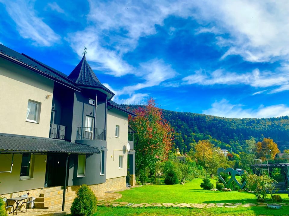 Good House Yaremche Nature lodge in Ukraine