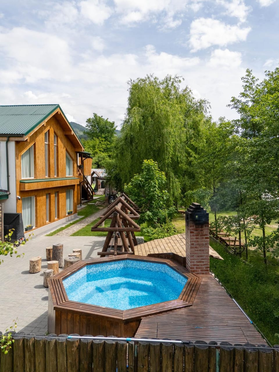 Property building, Natural landscape