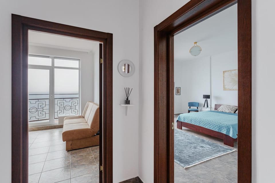 Sea Breeze Apartments Apartment in Odessa