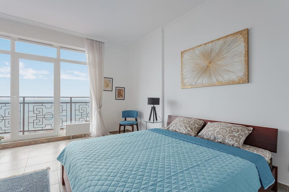 Sea Breeze Apartments Apartment in Odessa