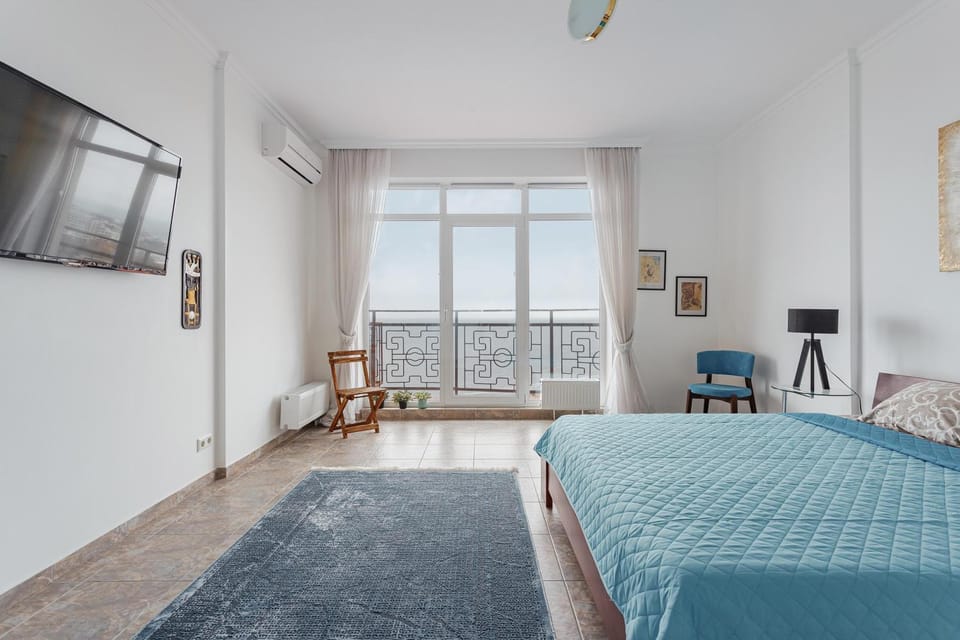 Sea Breeze Apartments Apartment in Odessa