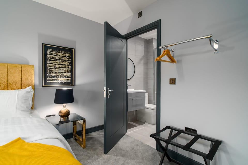 Bathroom, Bedroom