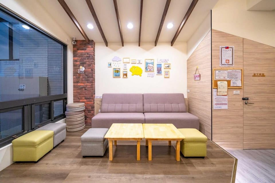 團體聚會首選 幸福拾光二當家 台南安平包棟 烤肉 有2棟 8-40位 Vacation rental in Kaohsiung