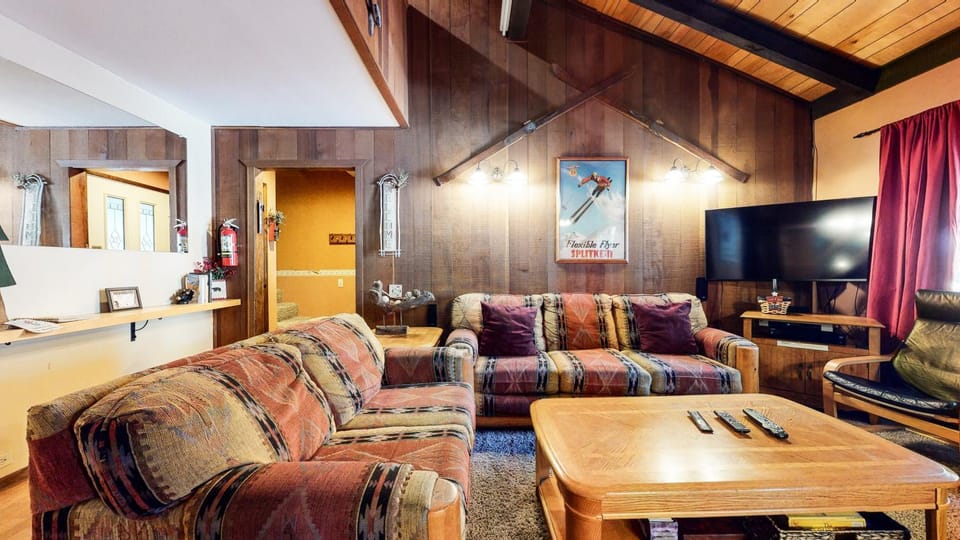 Horizons 4 #186 condo Apartment in Mammoth Lakes