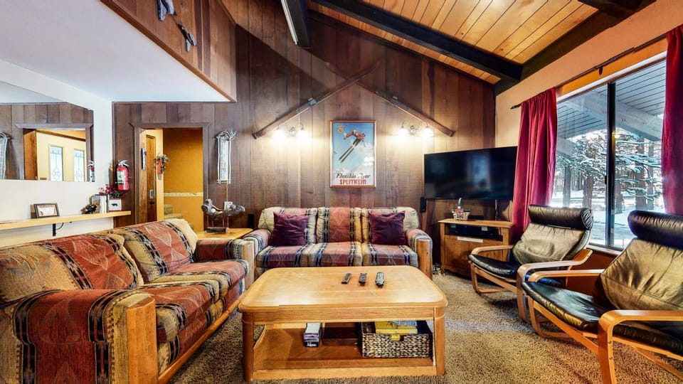 Horizons 4 #186 condo Apartment in Mammoth Lakes