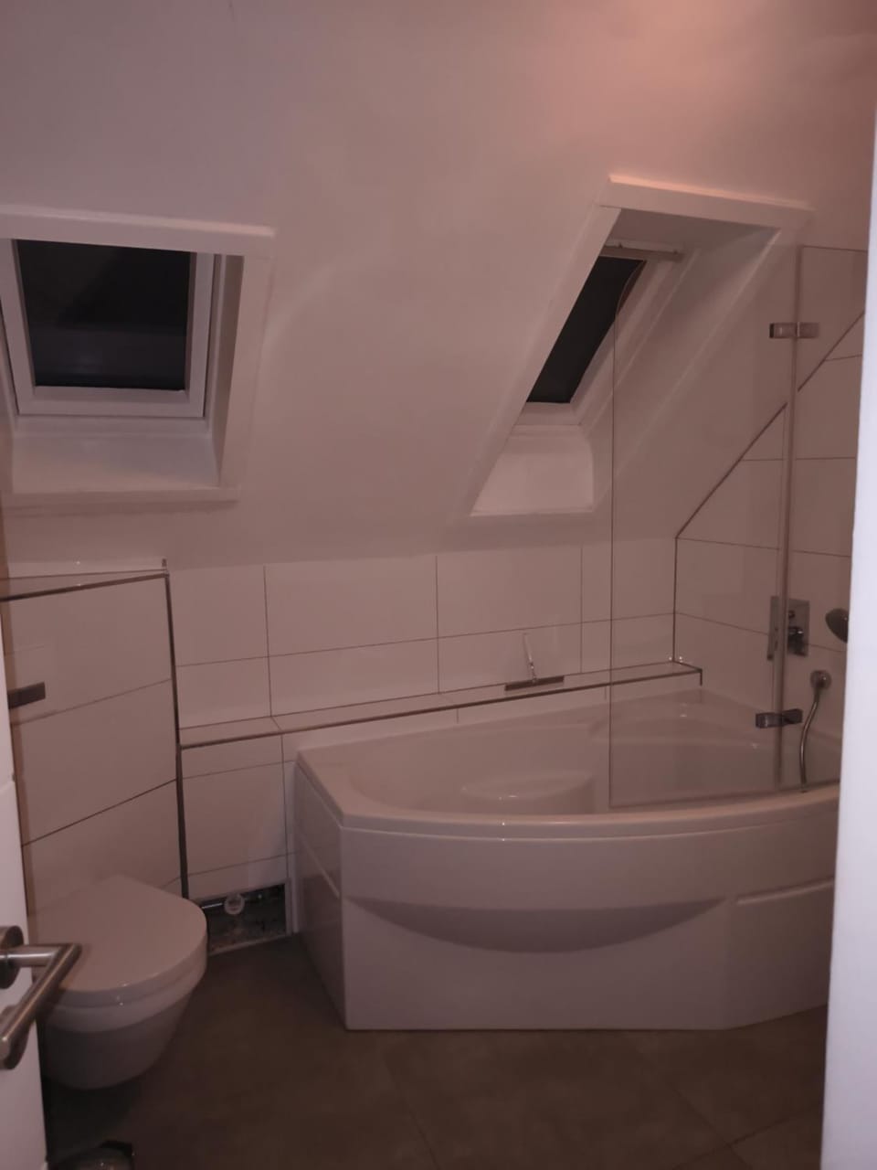 Bathroom, Bath