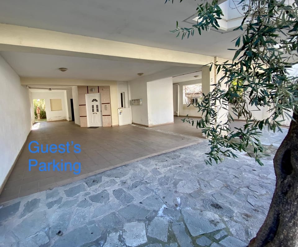 Facade/entrance, Parking