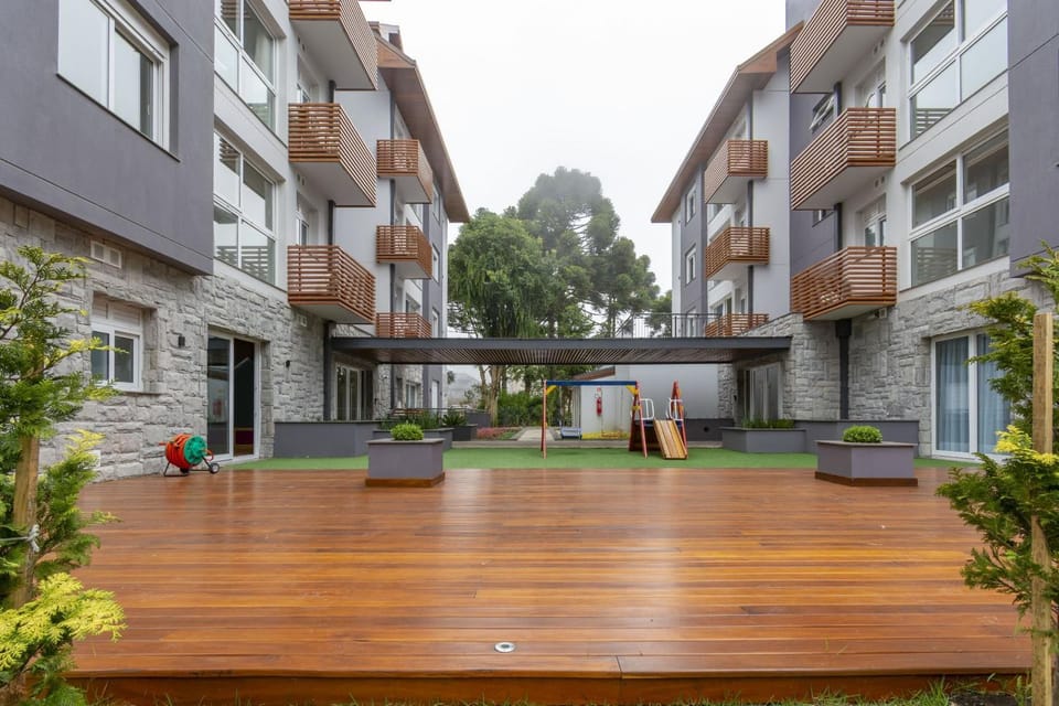 Rosa Edifício Giardino Cattedral Apartment in Canela