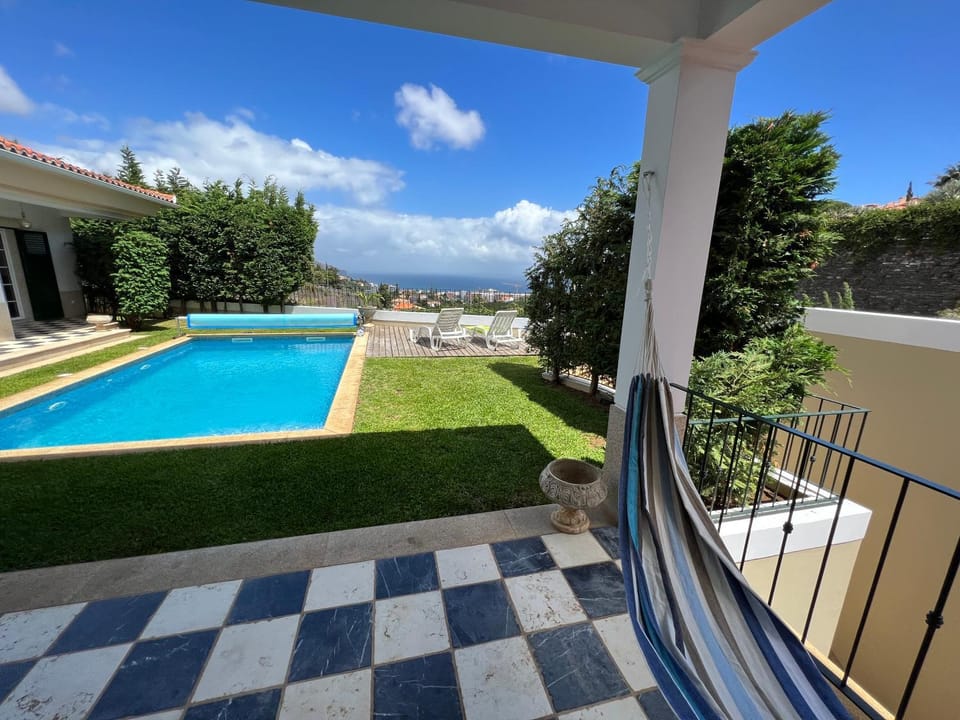 Property building, Patio, Garden, View (from property/room), Balcony/Terrace, Garden view, Pool view, Swimming pool, sunbed