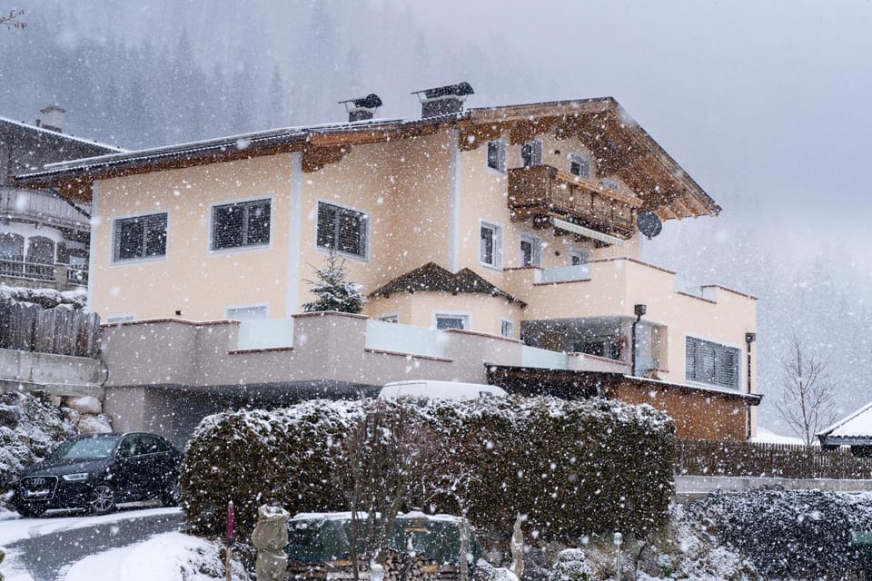 Property building, Winter