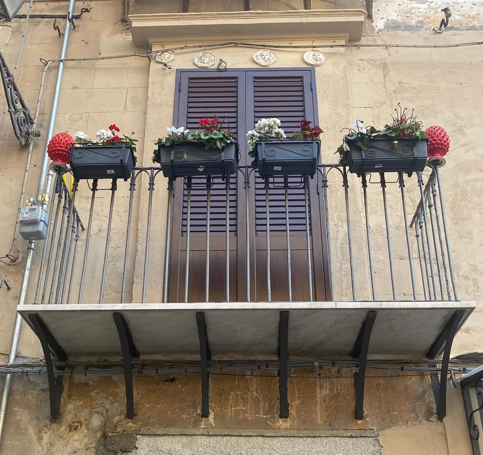 Property building, Balcony/Terrace