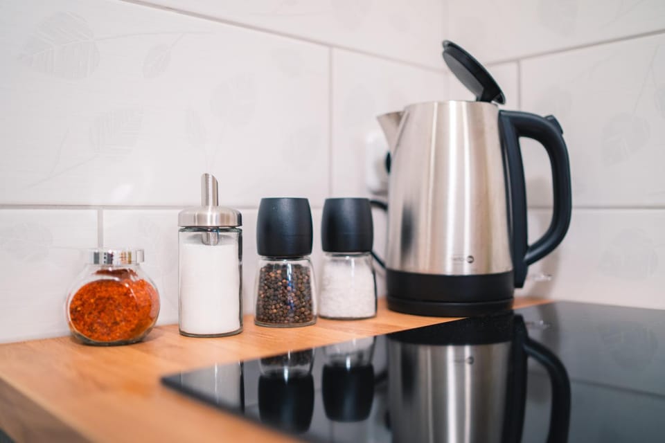 Coffee/tea facilities, Kitchen or kitchenette