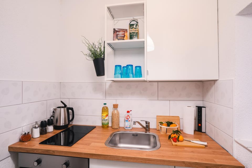 Coffee/tea facilities, Kitchen or kitchenette