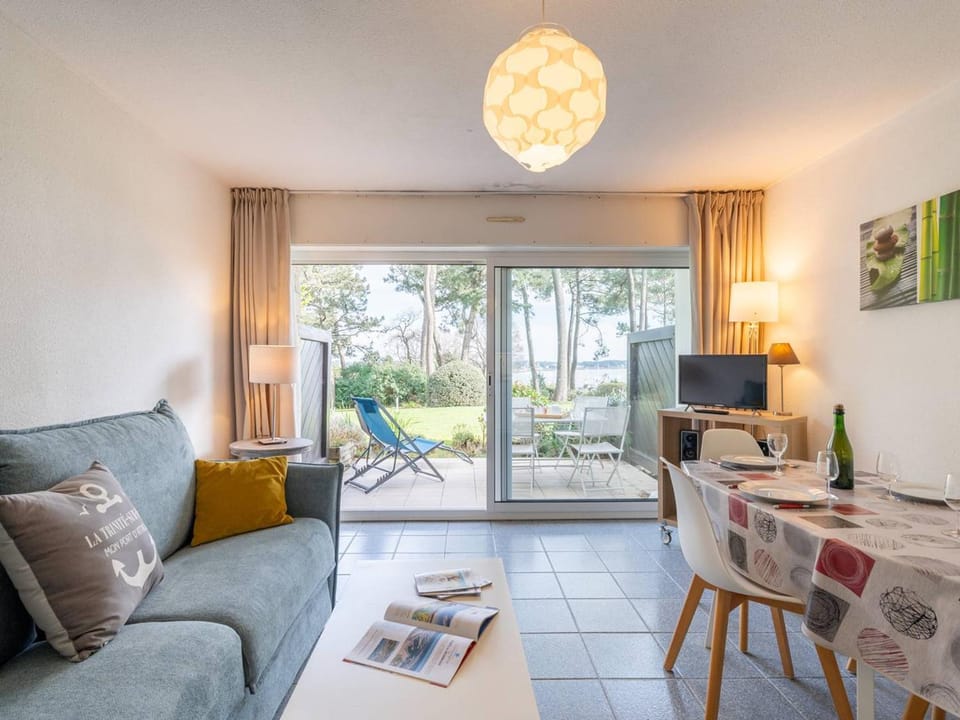 Appartement cosy avec parking à La Trinité-sur-Mer - FR-1-477-34 Apartment in Carnac