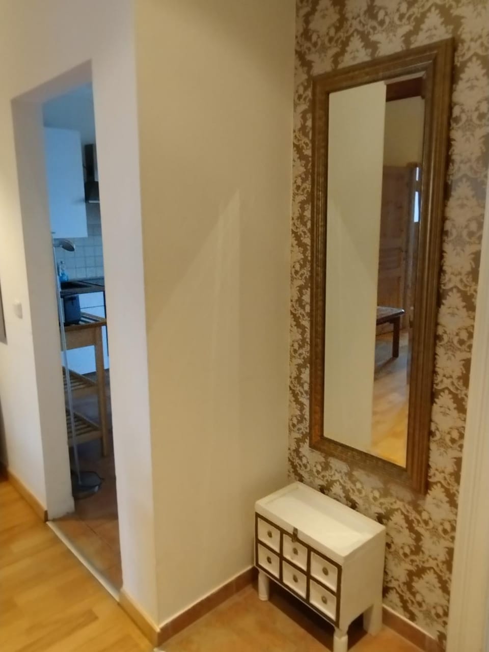 4 Raumwohnung 2 km vom Hauptbahnhof entfernt Apartment in Leipzig
