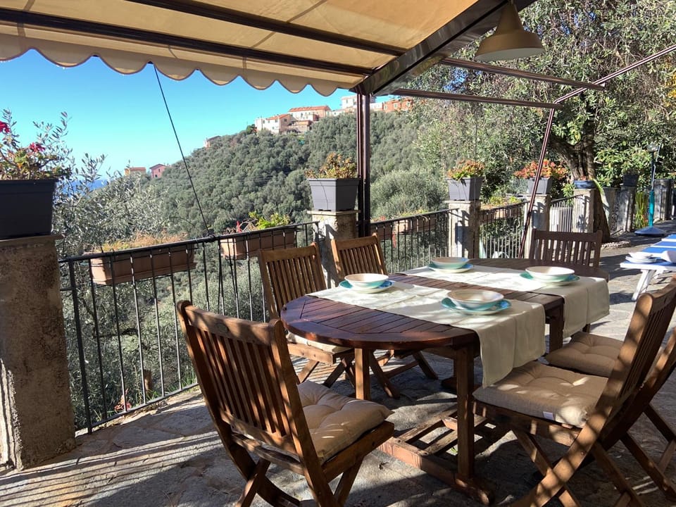 Patio, Balcony/Terrace