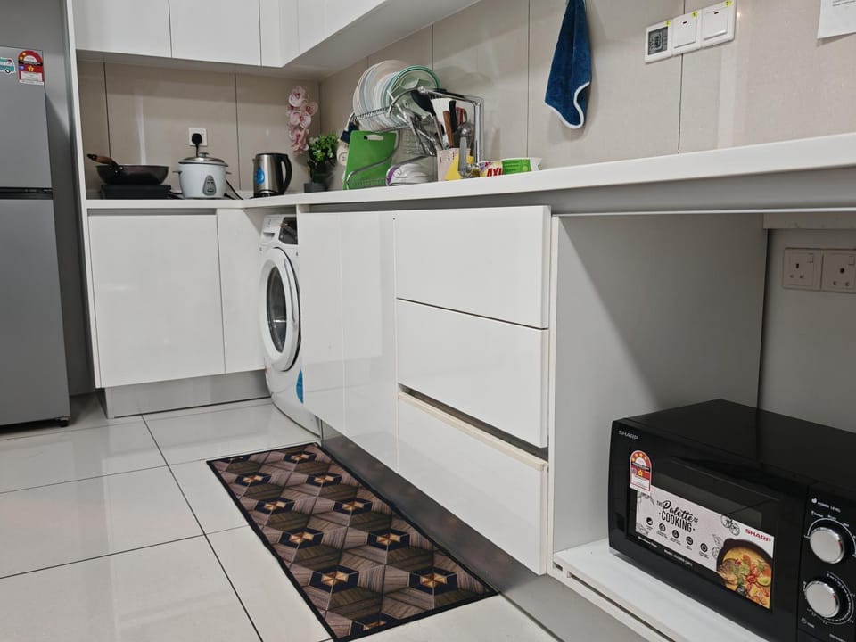 ASTORIA AMPANG, 6Pax - Near KLCC, ZooNegara, AmpangPoint Mall Vacation rental in Federal Territory of Kuala Lumpur