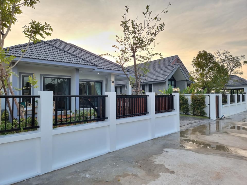 Baan Dalah Buriram Villa in Laos
