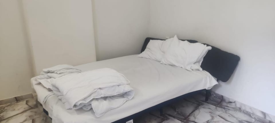 Simple Seaview Studio Apartment in Batumi