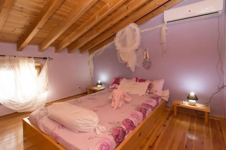 Neo Pedino-Pesperago House in Decentralized Administration of the Aegean